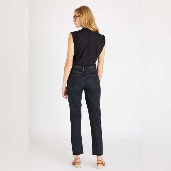 Finn Straight in Obsidian - Picture 2 of 5